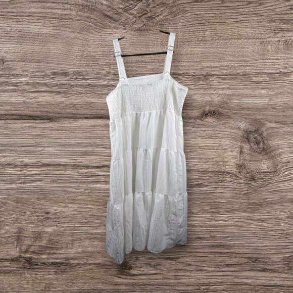 Women's White Sundress Size 2X Tiered Skirt Adjustable Straps - Picture 2 of 6